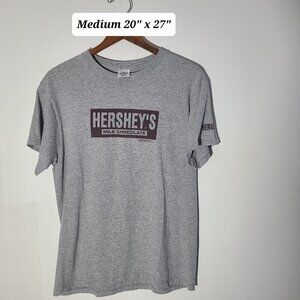 Vintage 2001 Y2K Hershey Chocolate Promo Gray Medium T-Shirt